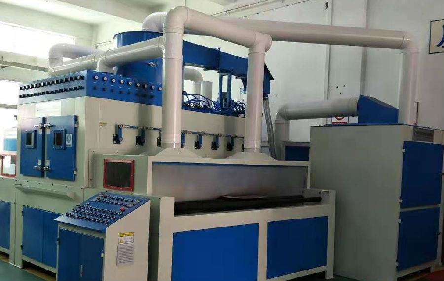 全自動噴砂機(jī)